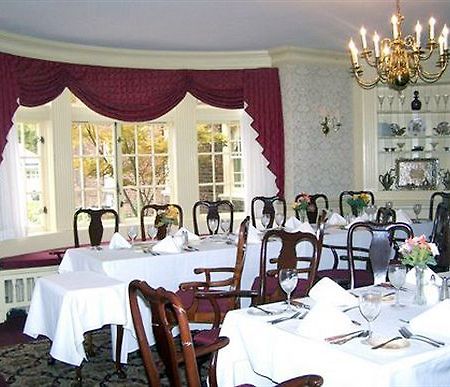 Montague Inn Saginaw Restaurante foto